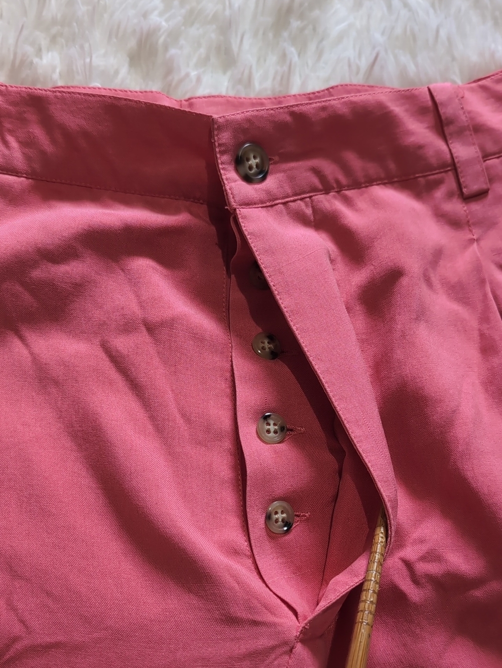 80s Go Silk 100% Silk Pink High Waist Pleated Button Fly Bermuda Shorts - Picture 4 of 11